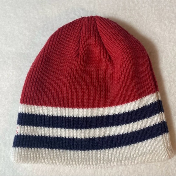 Youth Reebok Face Off Collection‎ NHL Washington Capitals CAPS Knitted Sock Cap - Picture 2 of 11